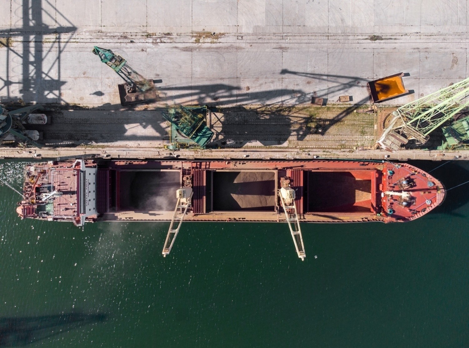 استيراد بواخر الشعير